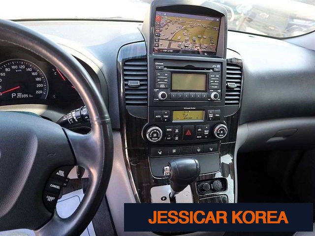 2014 Kia Carnival R - Thumbnail 16