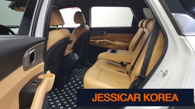 2022 Kia Sorento 4th Gen - Thumbnail 13