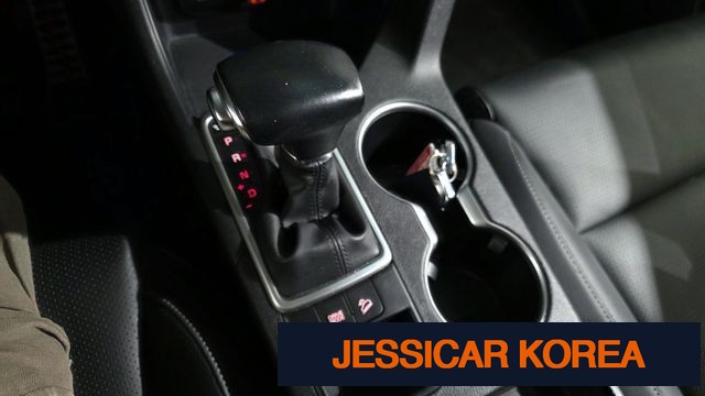 2020 Kia Sportage the bold - Thumbnail 5