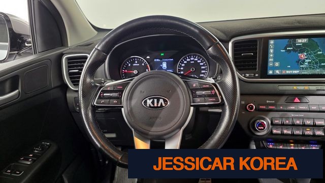 2020 Kia Sportage the bold - Thumbnail 8