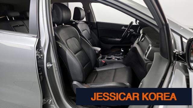 2020 Kia Sportage the bold - Thumbnail 13