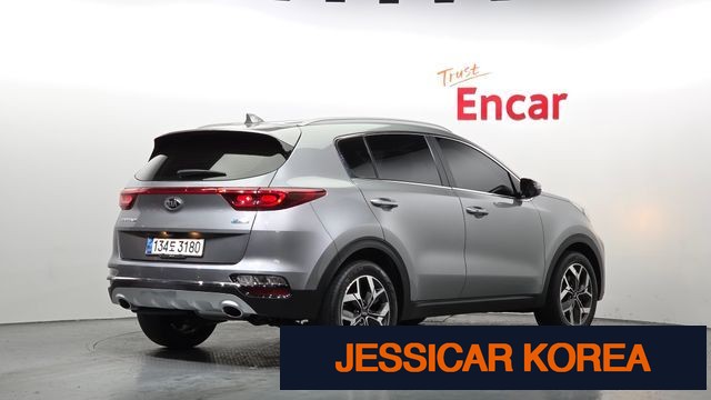 2020 Kia Sportage the bold - Thumbnail 18
