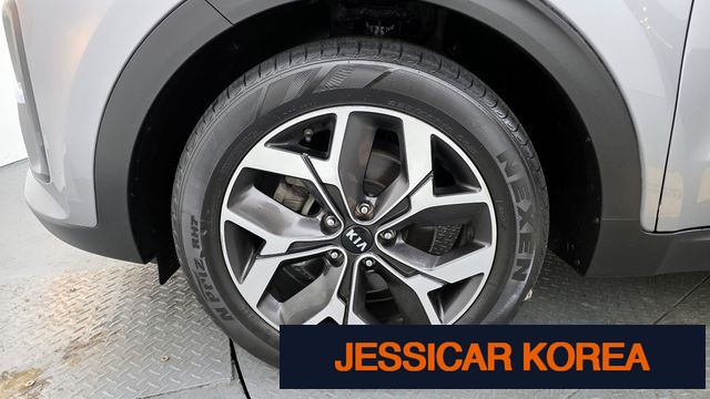 2020 Kia Sportage the bold - Thumbnail 19