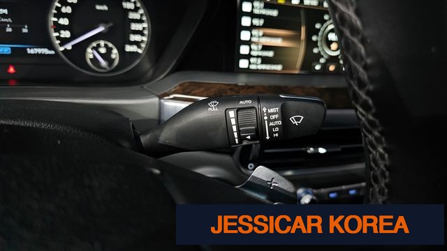 2019 Genesis G90 - Thumbnail 16