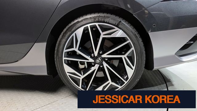 2024 Hyundai Ioniq 6 - Thumbnail 19