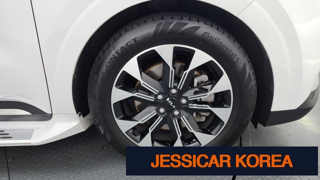 2022 Kia Carnival 4th Gen - Thumbnail 9