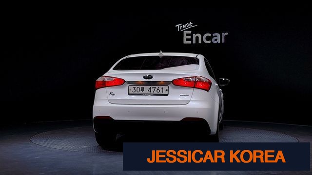 2015 Kia K3 - Thumbnail 4