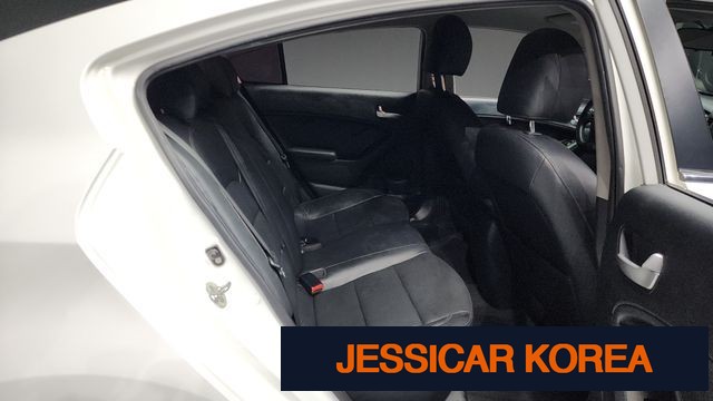 2015 Kia K3 - Thumbnail 7