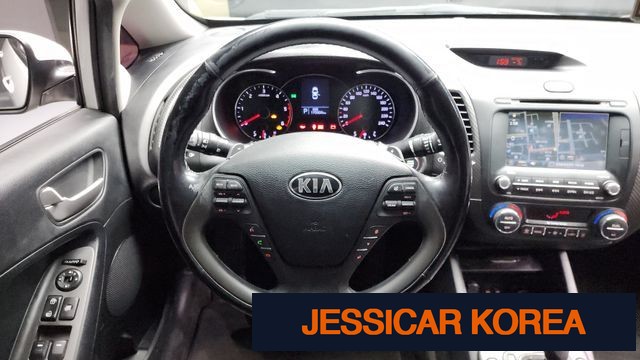 2015 Kia K3 - Thumbnail 15