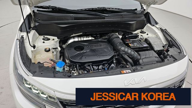 2023 Kia Seltos - Thumbnail 12