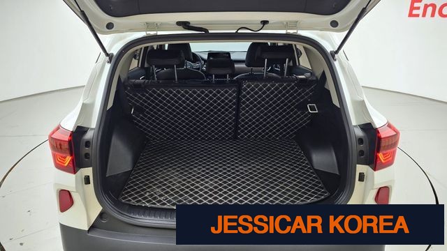 2023 Kia Seltos - Thumbnail 13