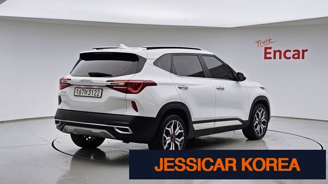 2023 Kia Seltos - Thumbnail 14