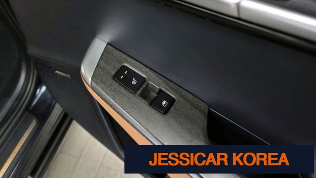 2022 Kia EV6 - Thumbnail 9
