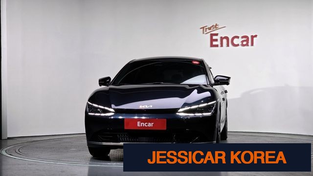 2022 Kia EV6 - Thumbnail 11