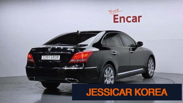 2012 Hyundai Equus (new model) - Thumbnail 3
