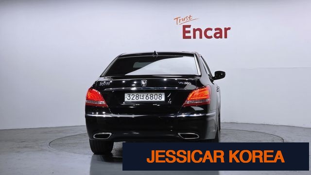 2012 Hyundai Equus (new model) - Thumbnail 4