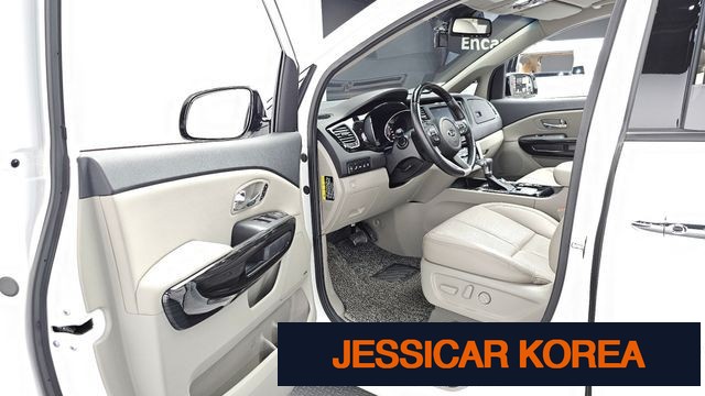 2019 Kia The New Carnival - Thumbnail 2