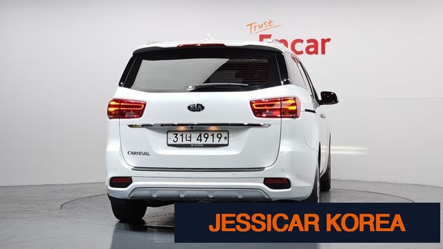 2019 Kia The New Carnival - Thumbnail 17
