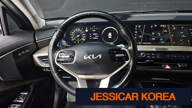 2023 Kia K8 - Thumbnail 12
