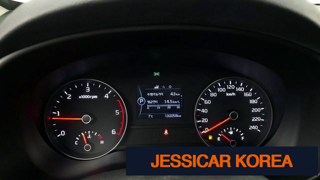 2017 Kia Sportage 4th generation - Thumbnail 3