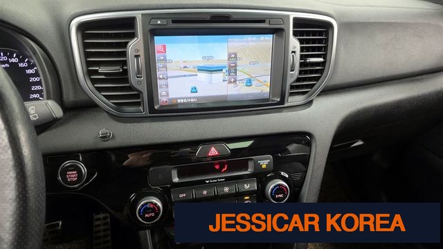 2017 Kia Sportage 4th generation - Thumbnail 4