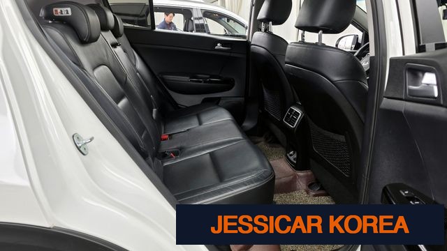 2017 Kia Sportage 4th generation - Thumbnail 18