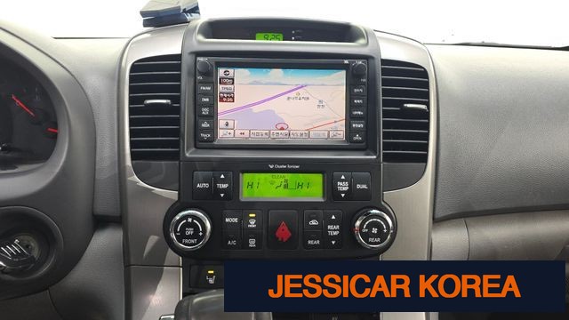2013 Kia Carnival R - Thumbnail 14