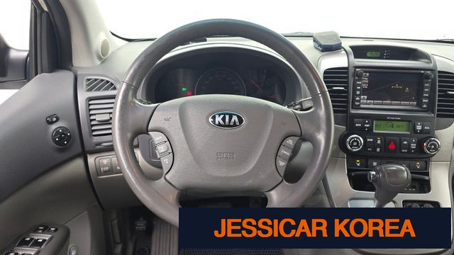 2013 Kia Carnival R - Thumbnail 15