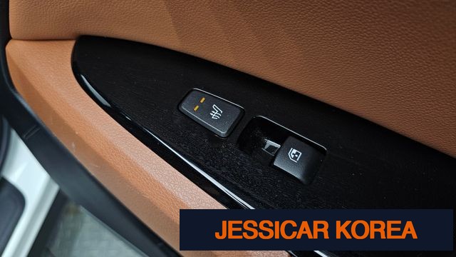 2022 Kia Sportage 5th Gen - Thumbnail 8