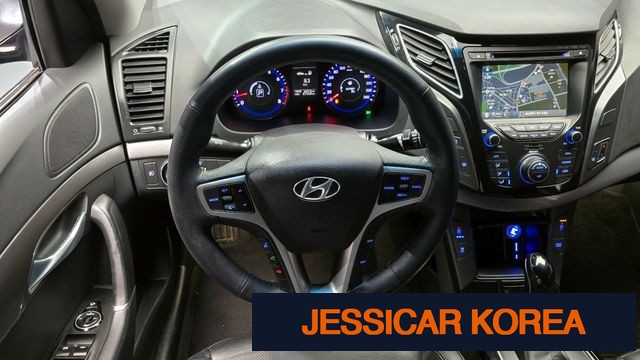 2014 Hyundai i40 saloon - Thumbnail 17