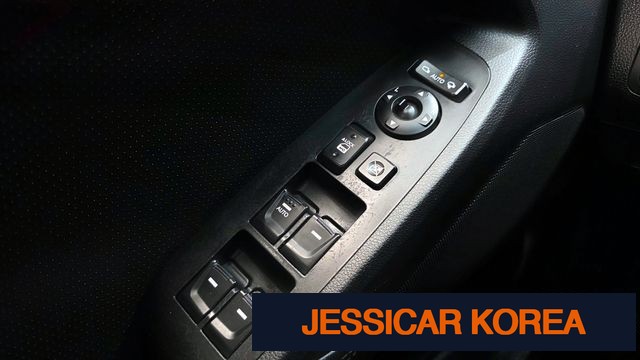 2010 Kia K7 - Thumbnail 8
