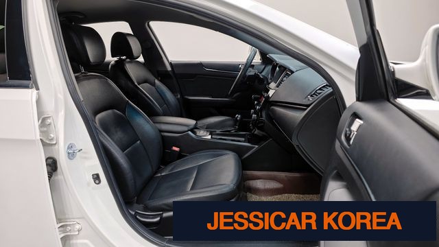 2010 Kia K7 - Thumbnail 19