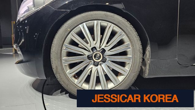 2013 Kia K9 - Thumbnail 4