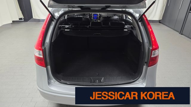 2010 Hyundai i30 cw - Thumbnail 2