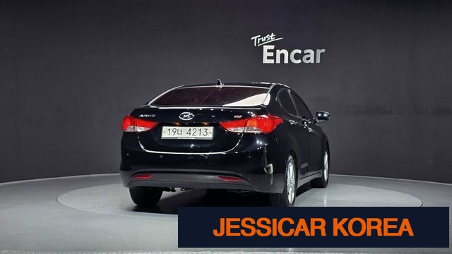 2013 Hyundai Avante MD - Thumbnail 18