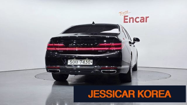 2019 Genesis G90 - Thumbnail 12