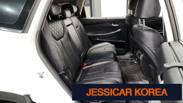 2023 Hyundai The New Santa Fe - Thumbnail 2