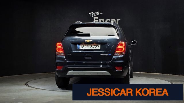 2021 Chevrolet The New Trax - Thumbnail 8