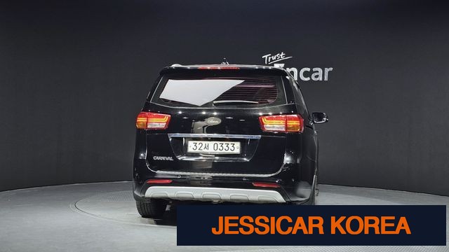 2017 Kia All New Carnival - Thumbnail 4