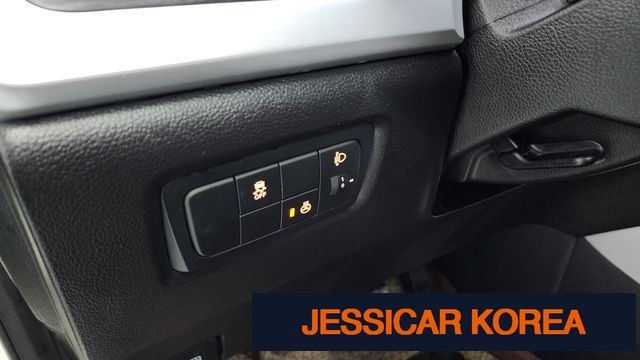 2015 KG Mobility New Korando C - Thumbnail 5