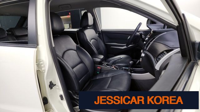 2015 KG Mobility New Korando C - Thumbnail 9