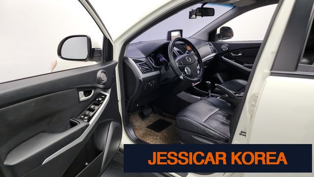 2015 KG Mobility New Korando C - Thumbnail 14