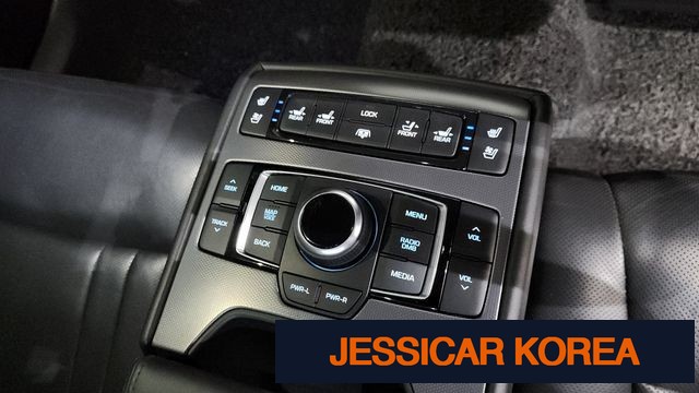 2015 Hyundai Genesis DH - Thumbnail 18