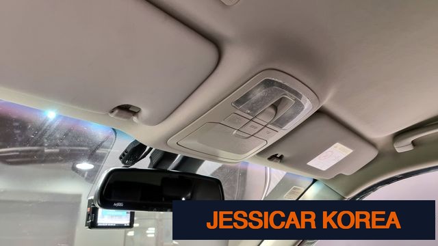 2022 KG Mobility Beautiful Korando - Thumbnail 10