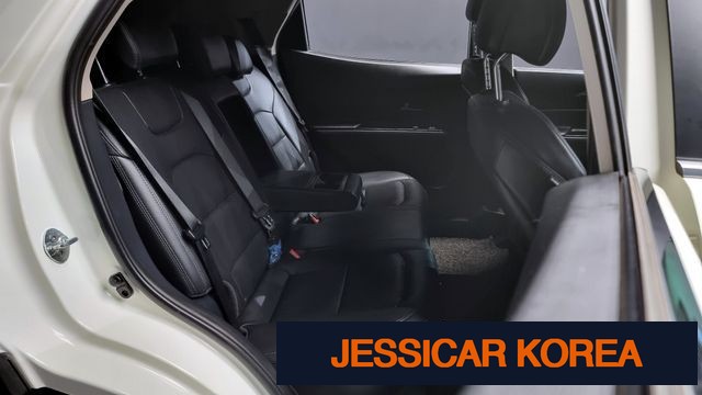 2022 KG Mobility Beautiful Korando - Thumbnail 13