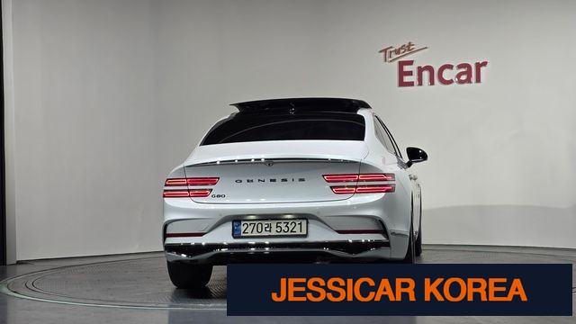 2025 Genesis G80 (RG3) - Thumbnail 13