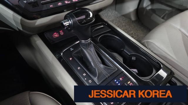 2016 Kia All New Carnival - Thumbnail 19