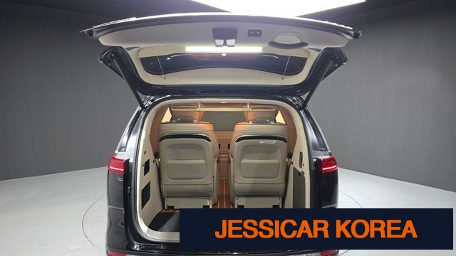 2023 Kia Carnival 4th Gen - Thumbnail 17