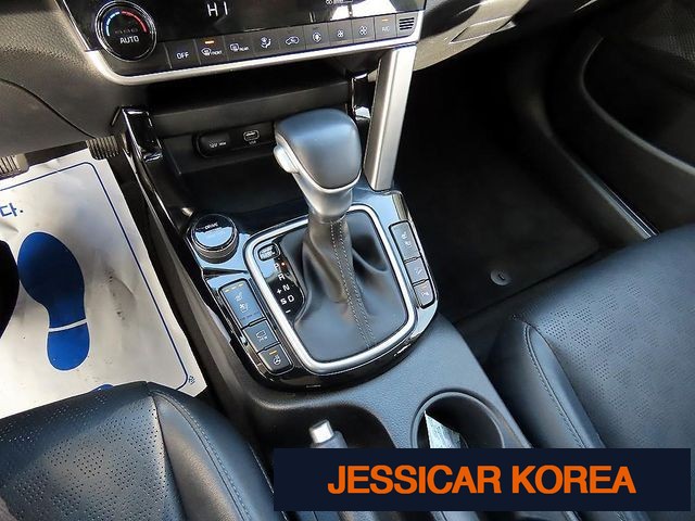2022 Kia Seltos - Thumbnail 3