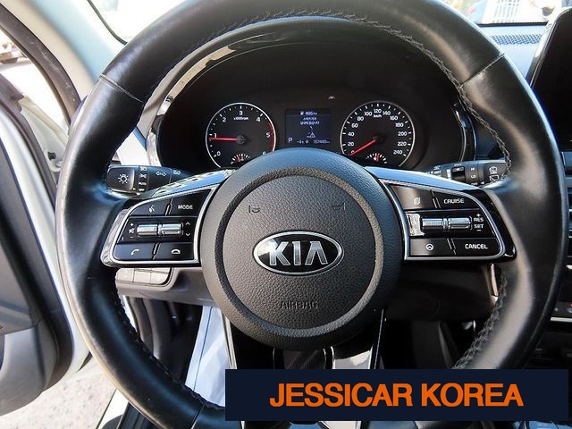 2022 Kia Seltos - Thumbnail 19